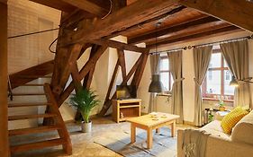 Vincent Oldtown Apartments